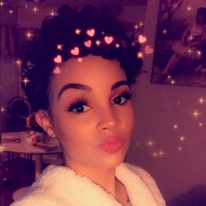 Meet your Posher, Erica